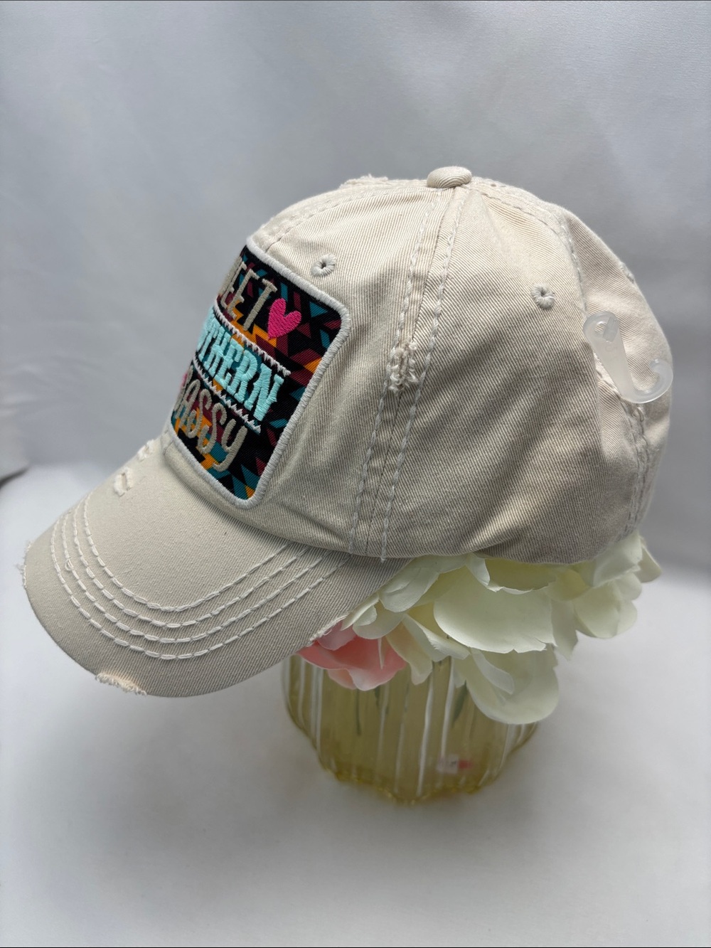KBETHOS Women’s Vintage Style Cream Baseball Cap with Pastel Floral Accent - Picture 5 of 11